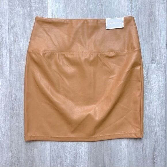 Tan Leather Mini Skirt L - Picture 3 of 6